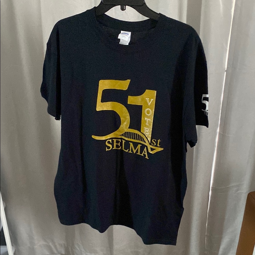 Gildan Black Heavy Cotton T-Shirt